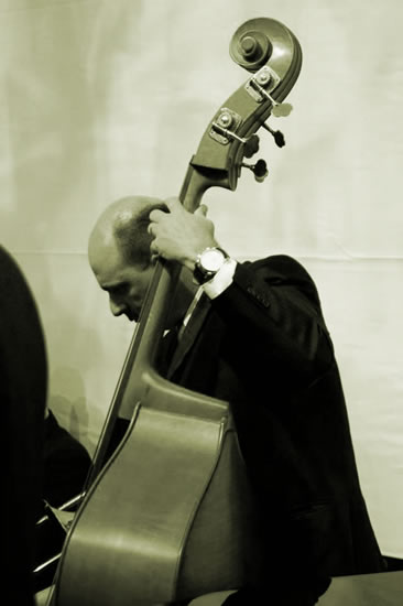Aulas de música com Robertinho Rodrigues
